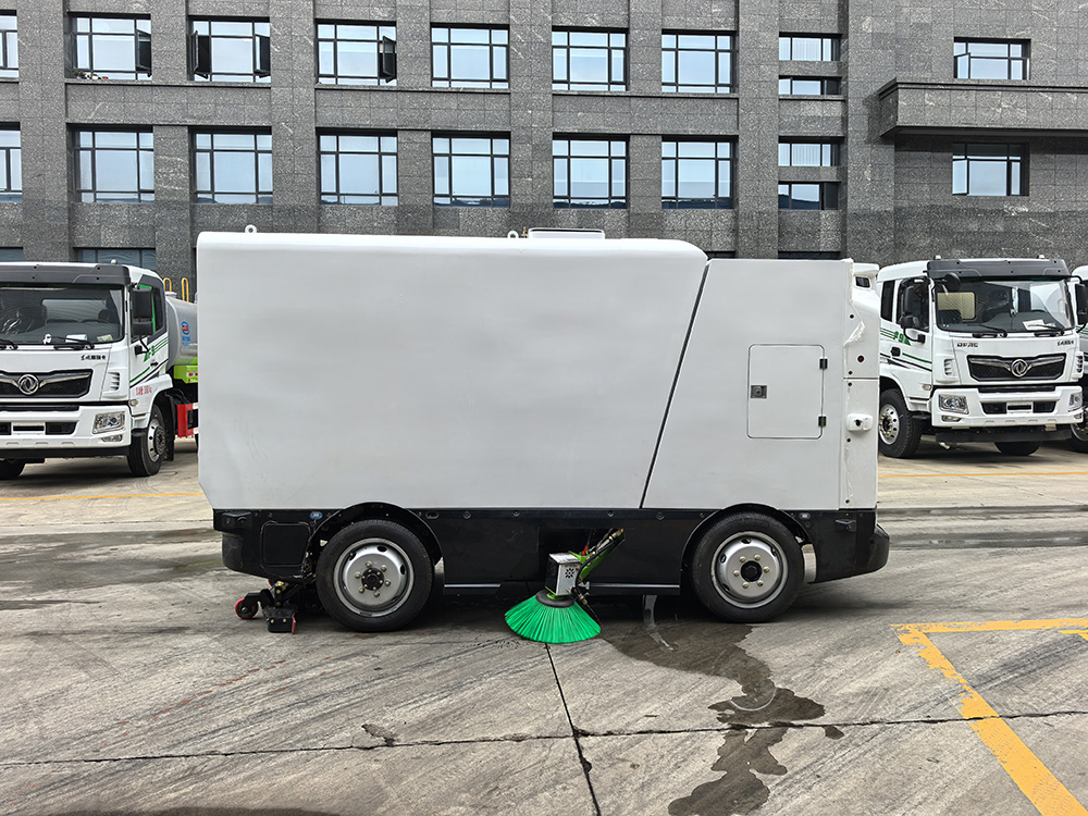 纯电动无人驾驶洗扫车