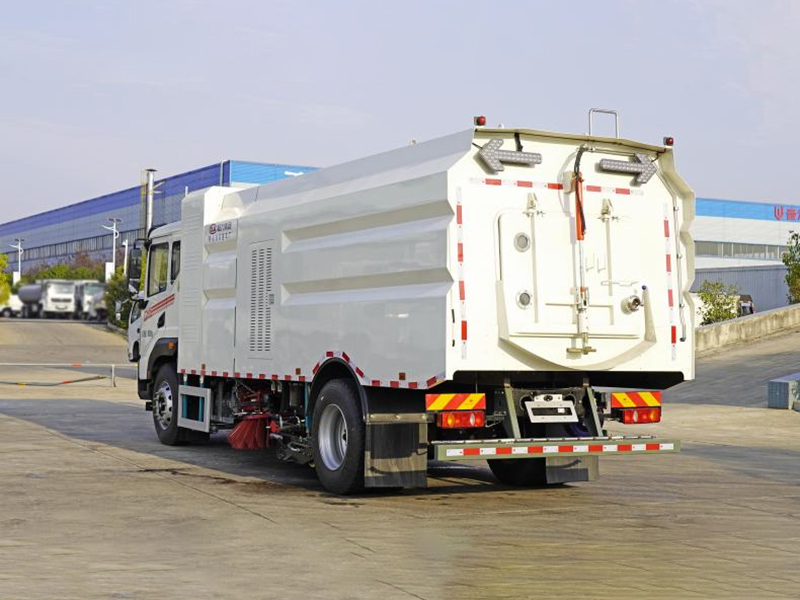 东风华神纯电动洗扫车