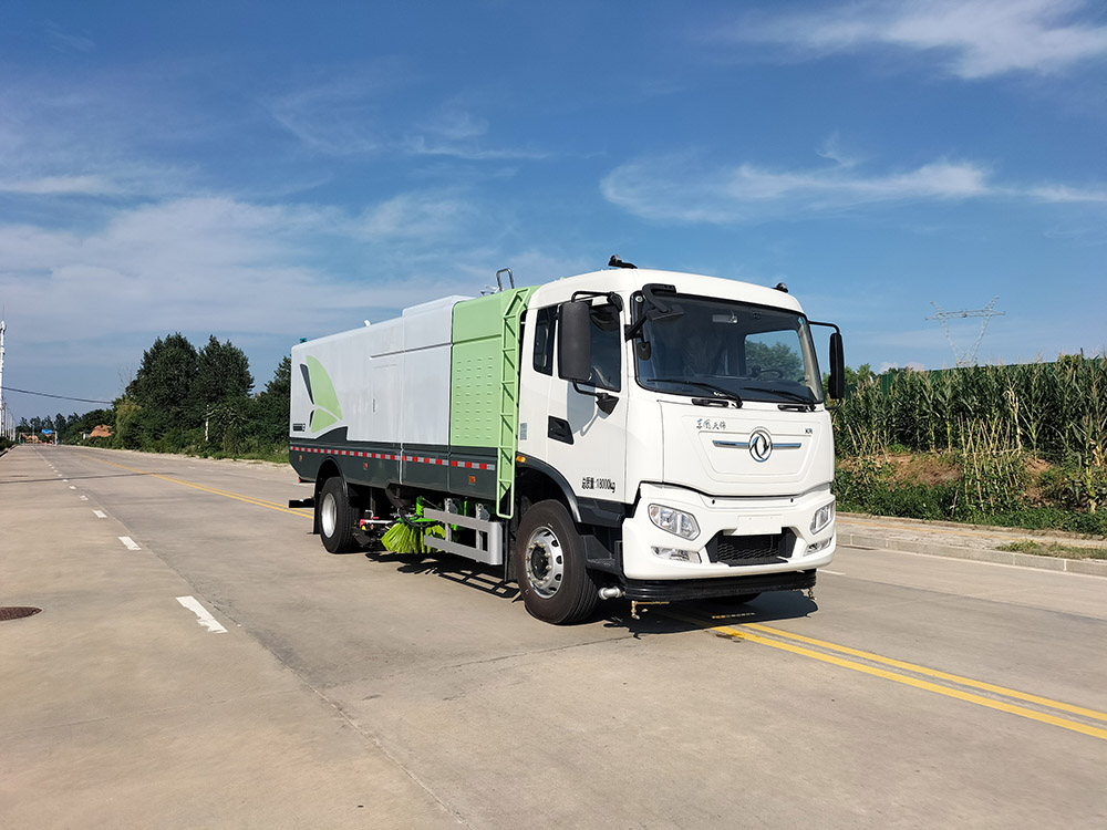 东风天锦纯电动洗扫车-18T