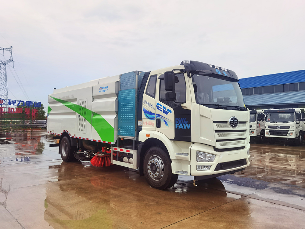 解放J6L EV纯电动洗扫车