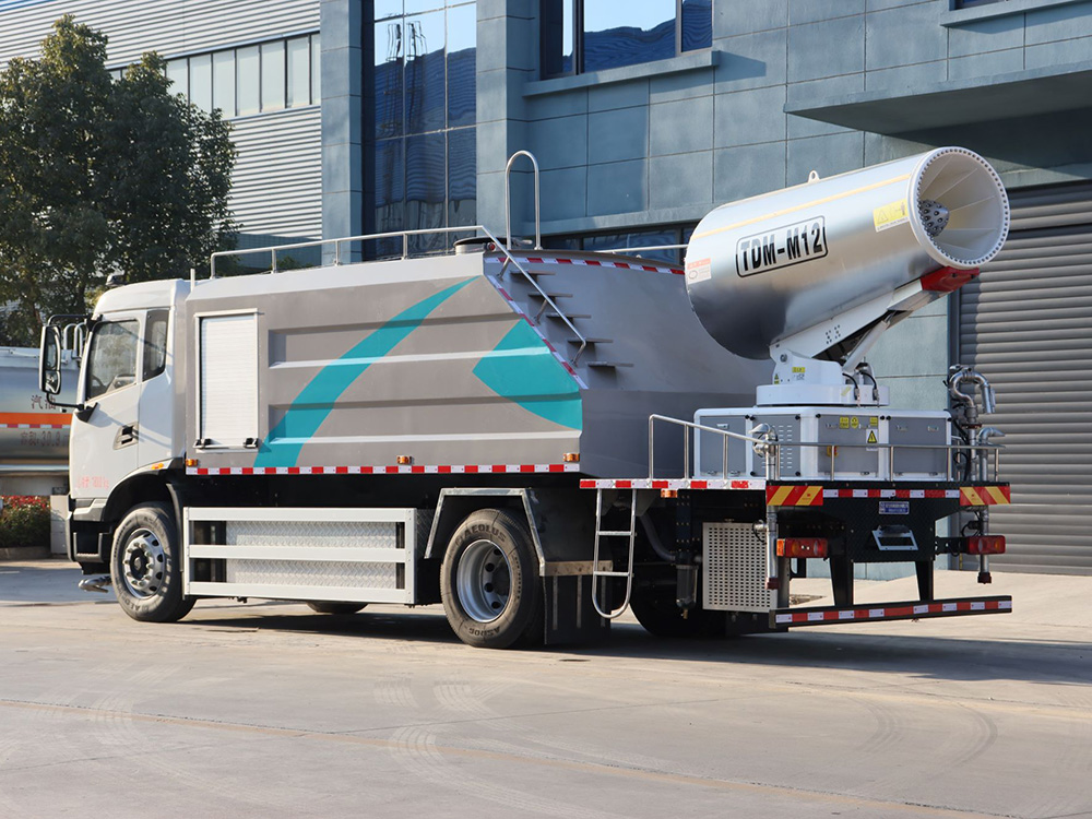 东风天锦CL5180TDYBEV纯电动多功能抑尘车