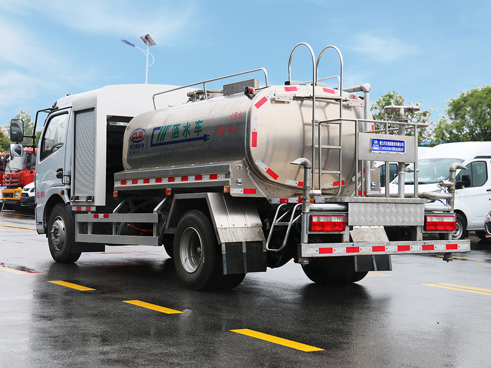 东风凯普特CL5093GSSBEV型纯电动洒水车