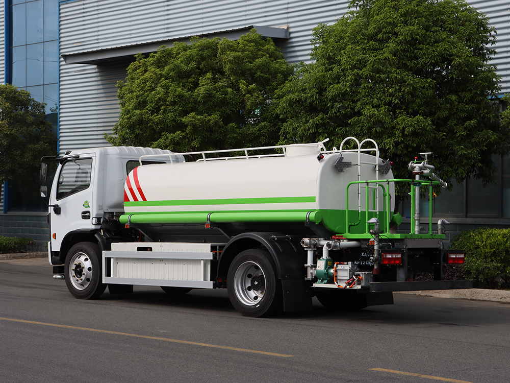 东风凯普特CL5120GSSBEV纯电动洒水车