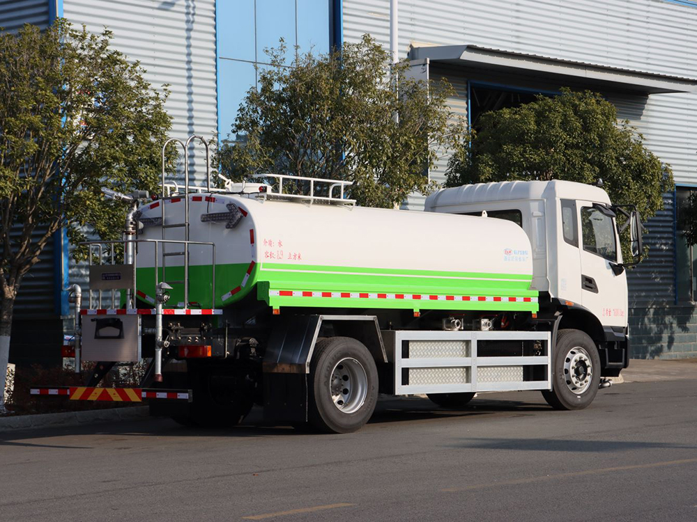 东风天锦CL5182GSSBEV（新）型纯电动洒水车