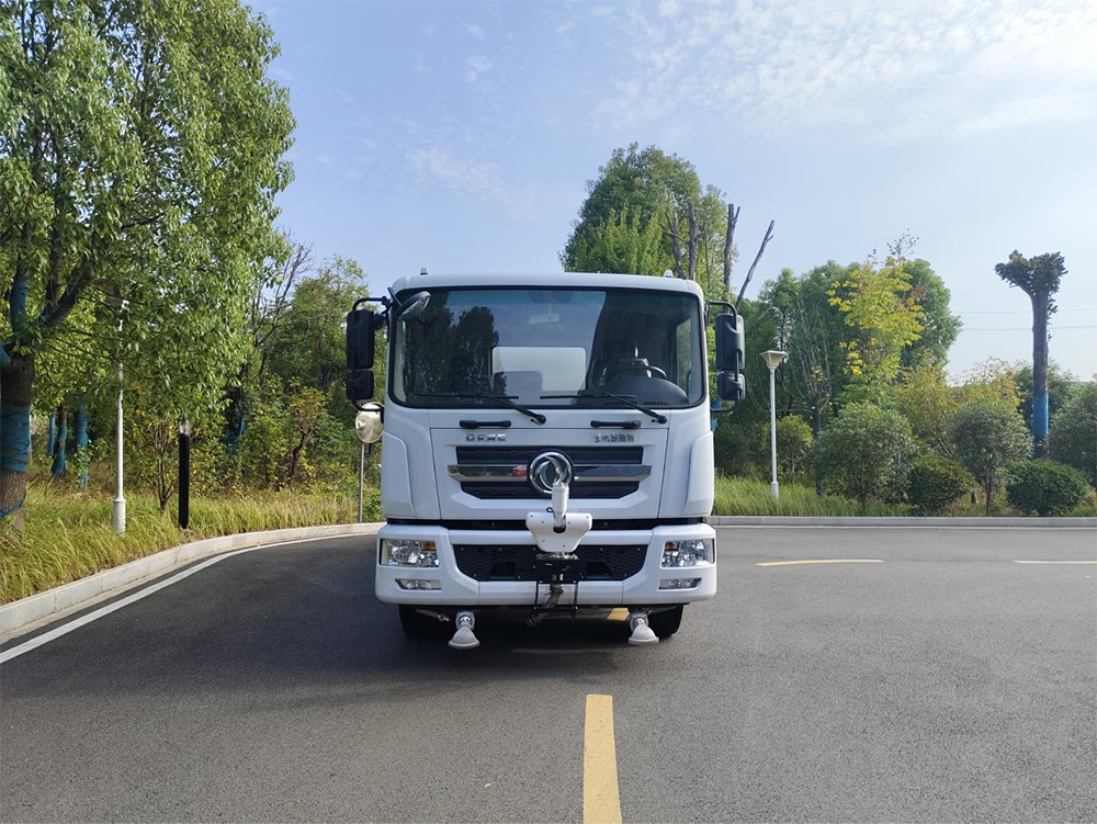 CL5180GPSBEV纯电动洒水车12.48方