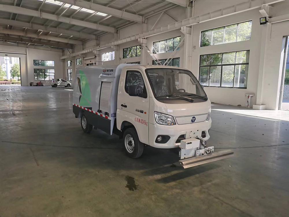 福田M1型CL5031TYHBEV纯电动路面养护车