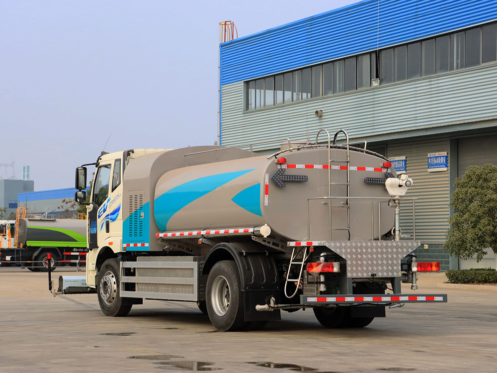 解放CL5185GQXBEV型纯电动清洗车