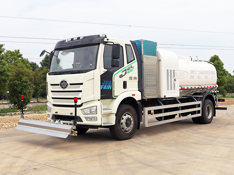 解放CL5188GQXBEV型纯电动清洗车