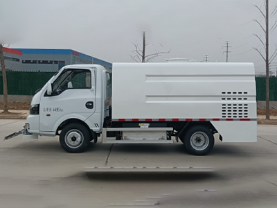 东风途逸4.5吨CL5041TYHBEV纯电动路面养护车
