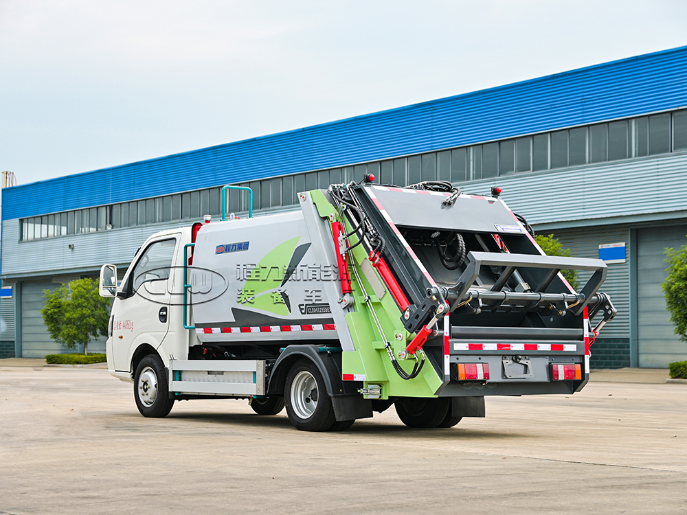 东风华神CL5041ZYSBEV纯电动压缩垃圾车