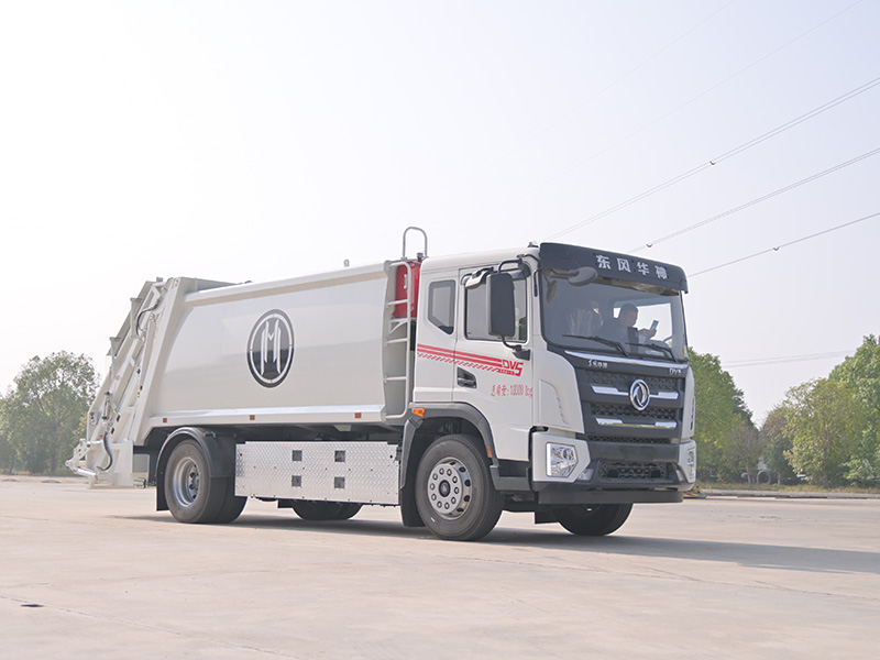 东风华神CL5180ZYSBEV（出口）纯电动压缩垃圾车