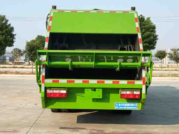 东风凯普特CL5091ZYSBEV纯电动压缩式垃圾车