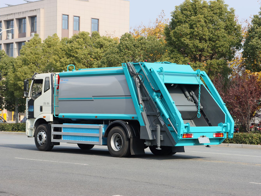 解放CL5182ZYSBEV型纯电动压缩车(摆臂)