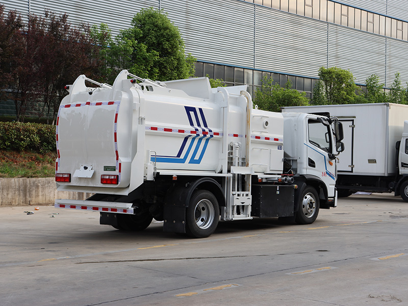 程力CL5100TCABEV纯电动餐厨垃圾车