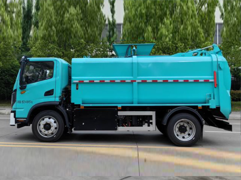 程力12.5t纯电动餐厨垃圾车8.5方