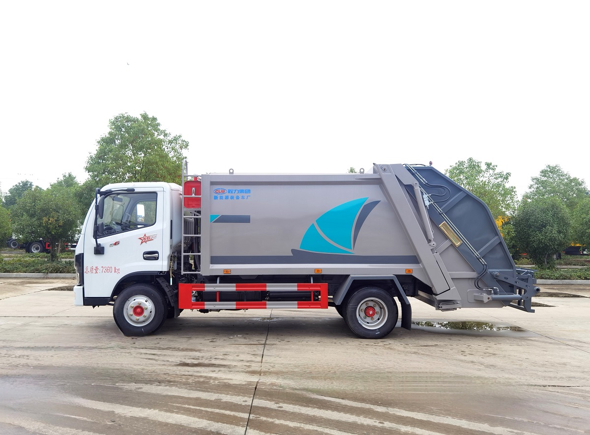 东风5方压缩垃圾车多少钱？