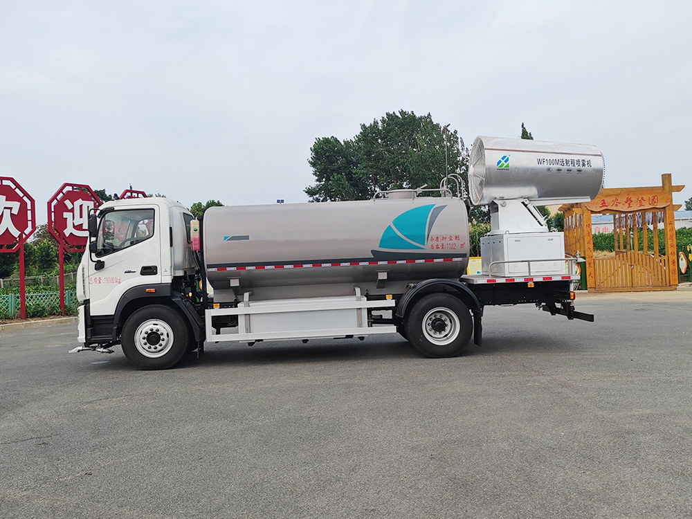 福田纯电动多功能抑尘车