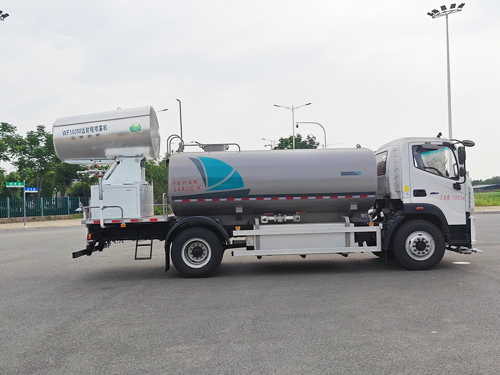 福田纯电动多功能抑尘车