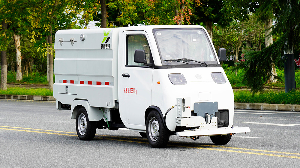 小神童路面养护车