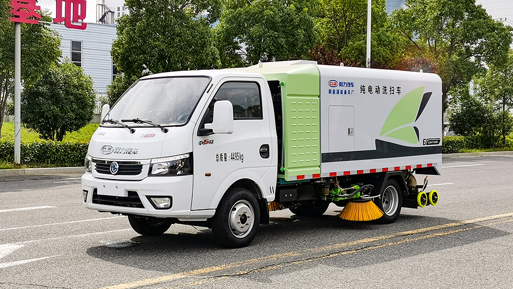 东风途逸洗扫车-5T