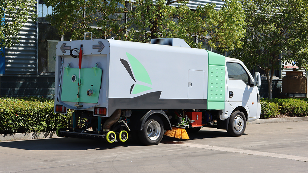 东风华神洗扫车-5T